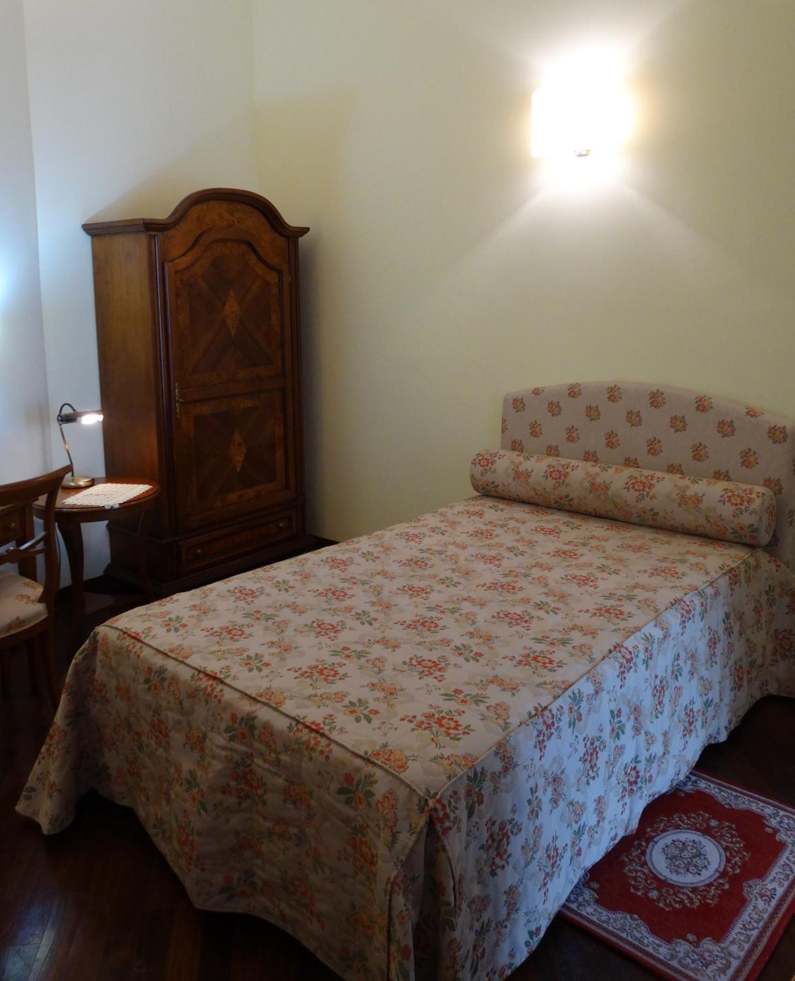 Hotel San Giuseppe Gerace Quarto foto